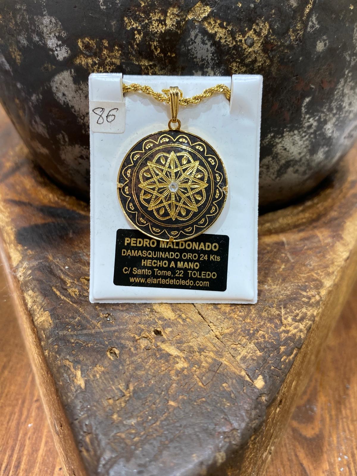 Colgante Estrella de Oro 24kt