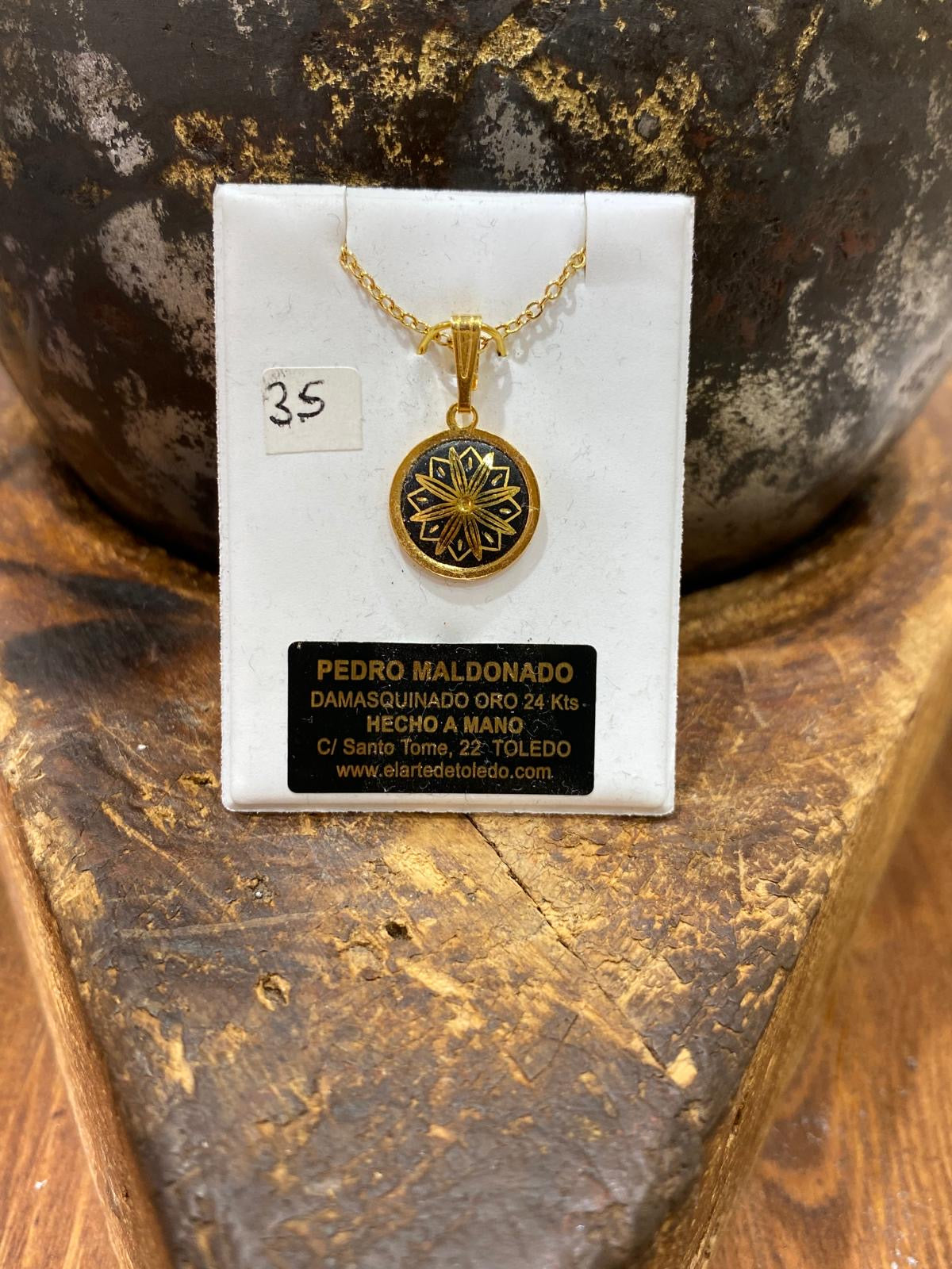 Colgante Estrellado de Oro 24kt