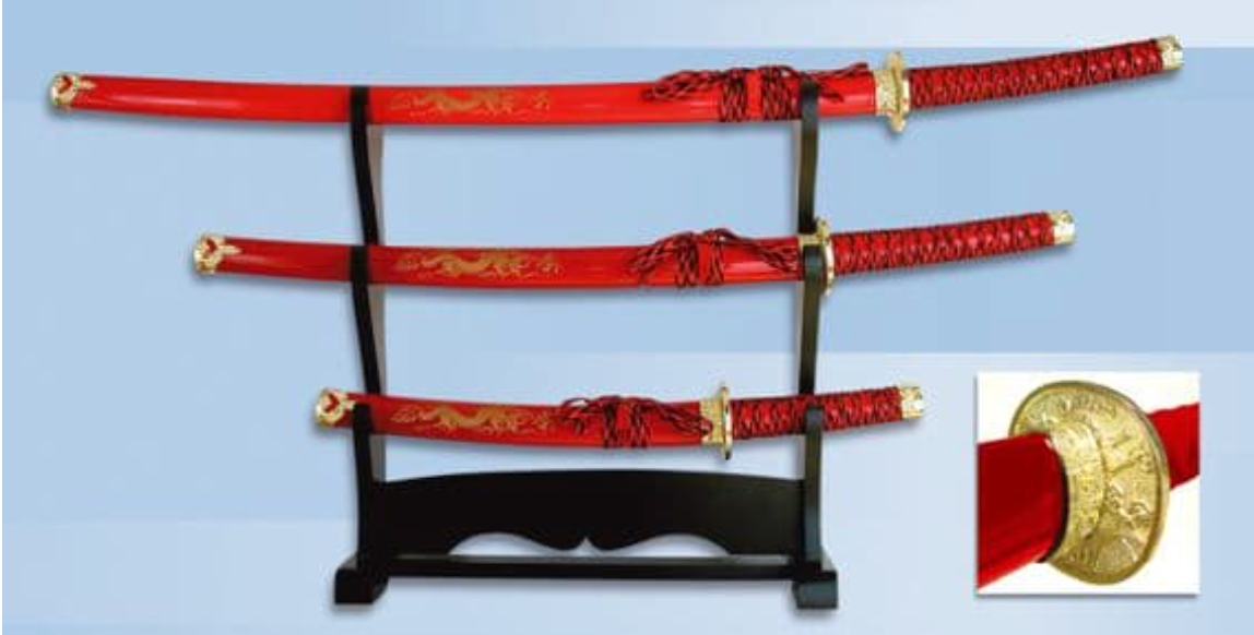 SET DE 3 KATANAS ROJAS. Ref: 31515-RO