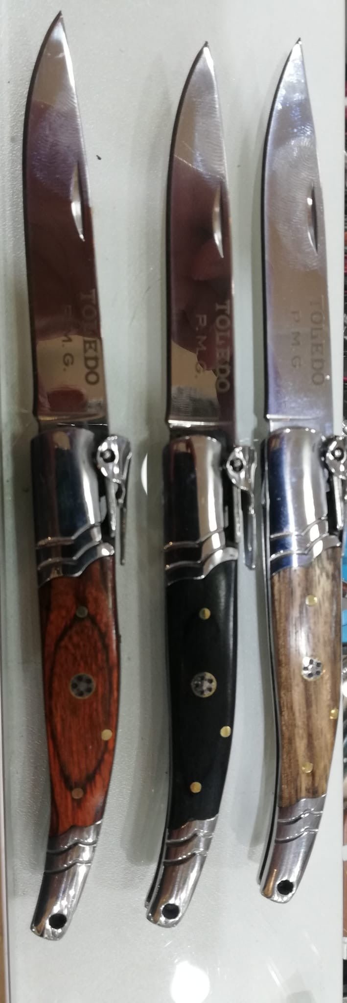 NAVAJA SERRANA CARRACA 8cm - El Arte de Toledo